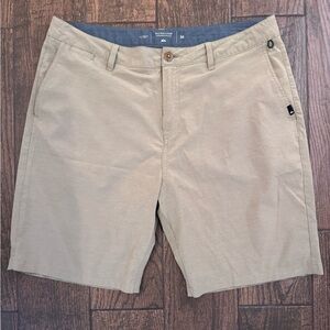 Quiksilver hybrid short